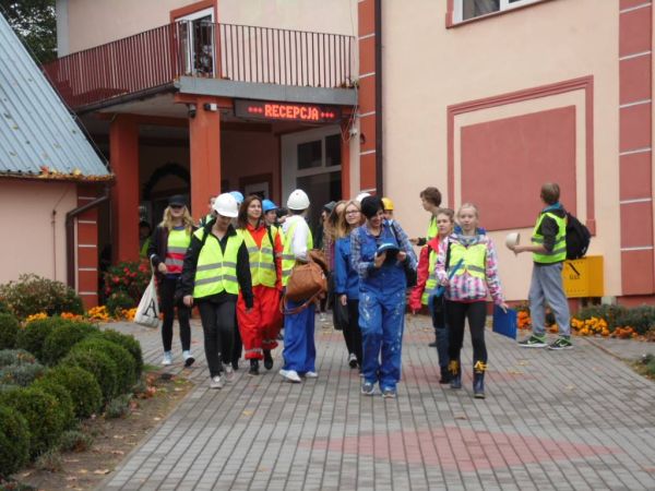 10718637 707660032643241 1343461245 o